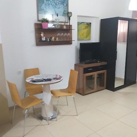 Guest House Orlihome Хайфа Экстерьер фото